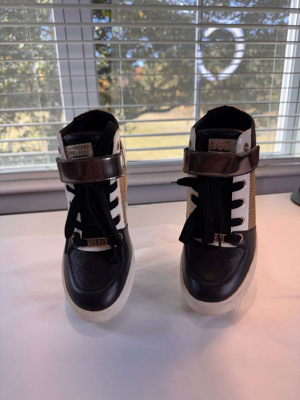 Guess Wedge Sneakers